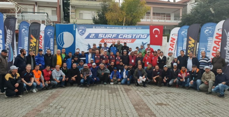 Balıkçılar Ereğli’de kıyasıya yarıştı