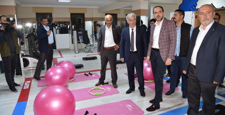 Başiskele'ye yeni bir spor merkezi daha