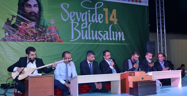 Canlar sevgide buluştu