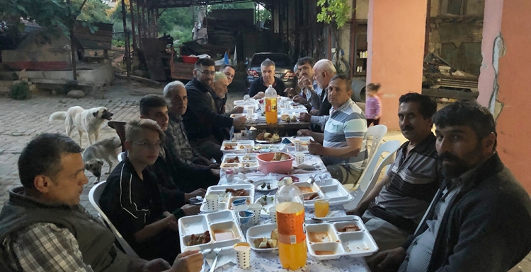 Durhasanlı’lar iftarda buluştu