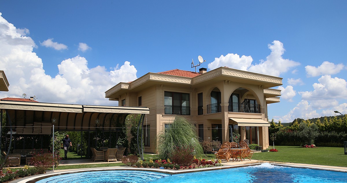 Gebze’de satılık ultra lüks villa   