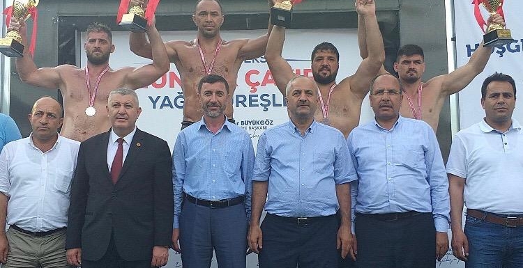 Hünkar Çayırı’nda Kağıtspor’a 6 madalya