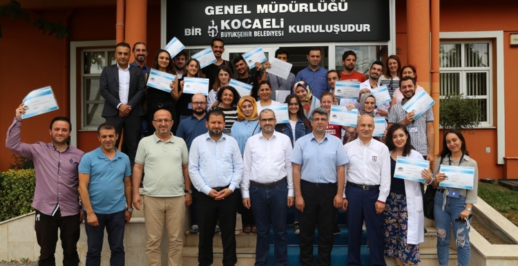 İZAYDAŞ Akademi 42. mezunlarını verdi