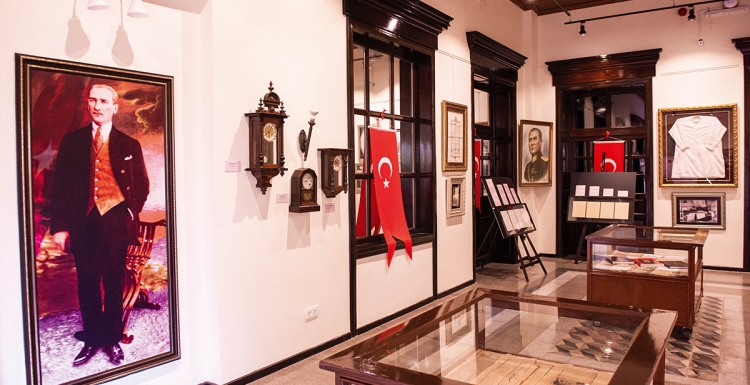 Büyük Atatürk müzesi İzmit’te
