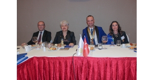 İzmit Rotary Kulübü Öğretmenleri Unutmadı