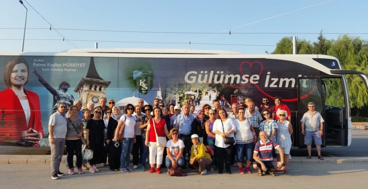 İzmitli emekliler Eskişehir’i gezdi