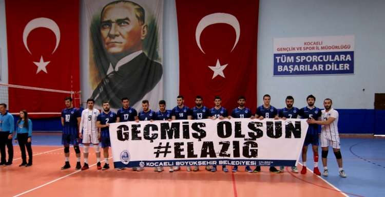 Kağıtspor, voleybolda evinde yenilmiyor