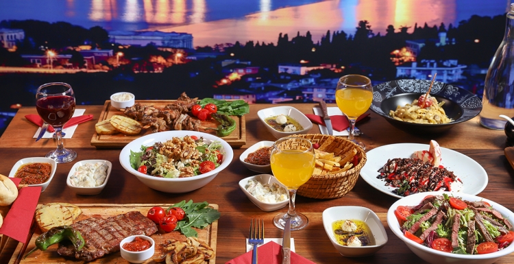 Karakuzu Steak House eşsiz bir lezzet deneyimi sunuyor