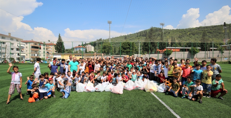Karamürsel'de camiler arası futbol turnuvası başladı