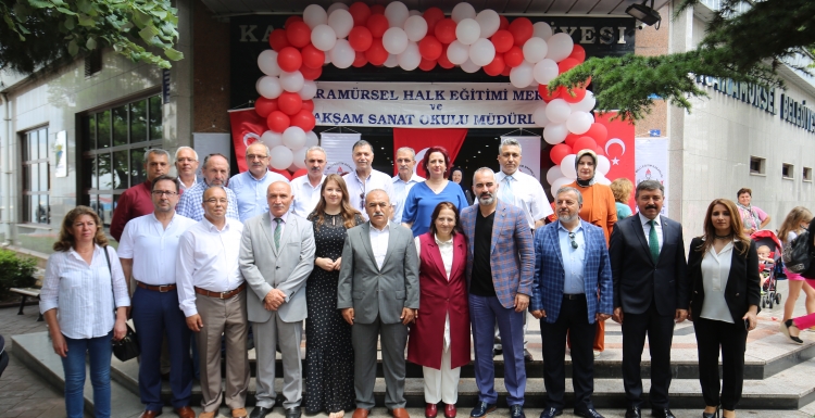 Karamürsel'de halk eğitim sergisi