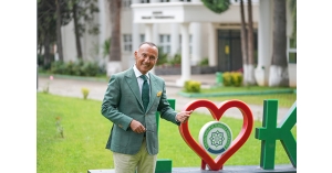 Kocaeli Sağlık ve Teknoloji Üniversitesi Mütevelli Heyet Başkanı: Dr. Talip Emiroğlu