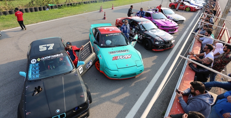 Körfez'de drift finali nefes kesti