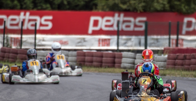 Körfez'de karting heyecanı