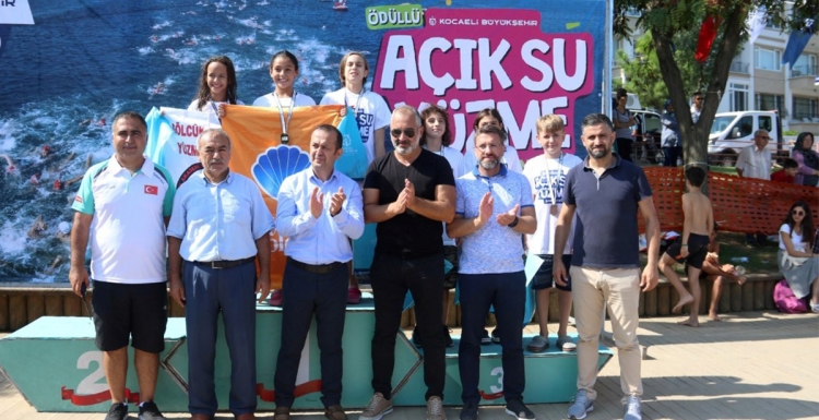 Kulaçlar bu kez Karamürsel’de atıldı