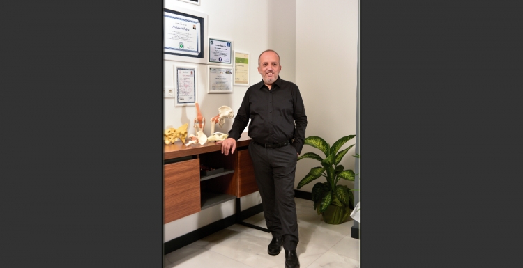 Ortopedi ve travmatolojide bir marka: Prof. Dr. Cumhur Cevdet Kesemenli
