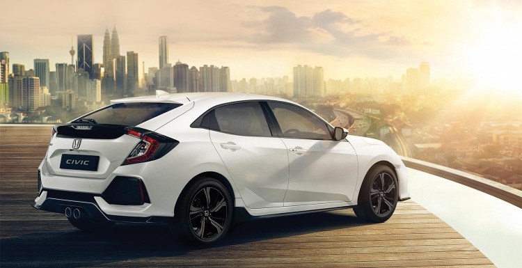 Özgürce hayal kuranlar için Yenİ Civic Hatchback