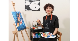 Rengarenk bir dünya: Derya Çevik Sanat Merkezi