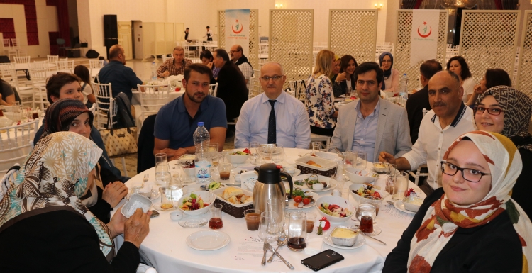 Sağlık Müdürlüğü çalışanları iftarda bir araya geldi