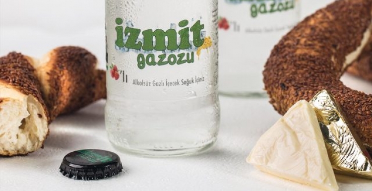 Simit aradığı aşkı buldu; İZMİT GAZOZU