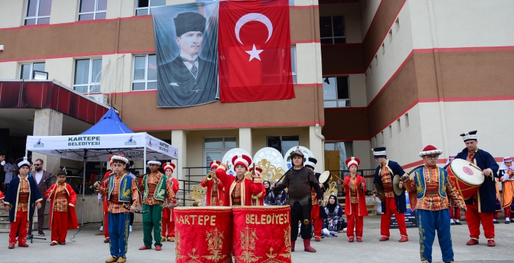 Turizm coşkusu Kartepe'de yaşandı