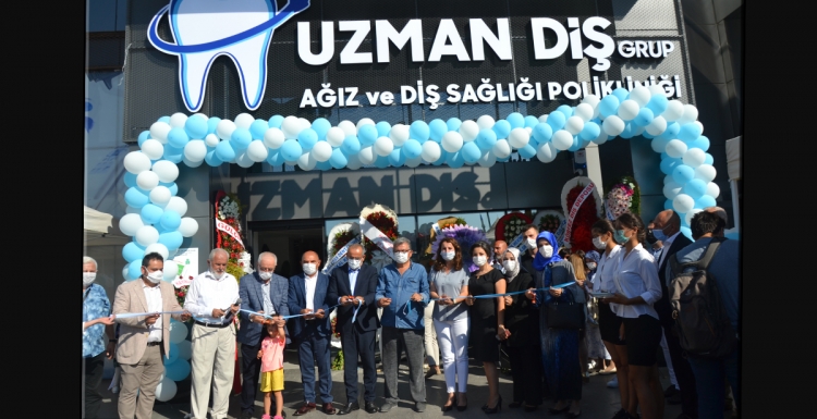 Uzman Diş’e görkemli açılış