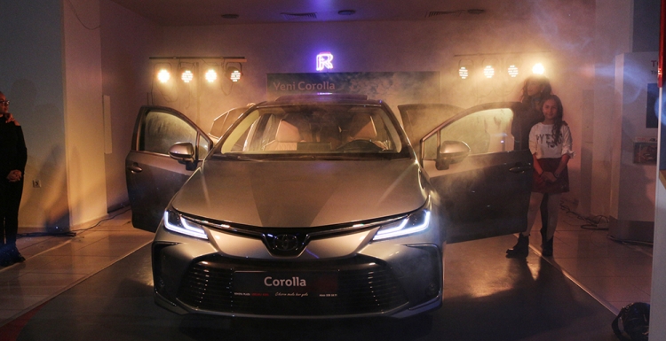 Yeni Toyota Corolla görücüye çıktı