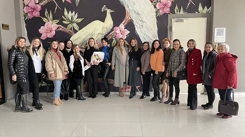 Kendi yolunu bulmak için…