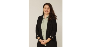 Pelin Gözde Akdeniz: "Köprüler inşa ediyoruz..."